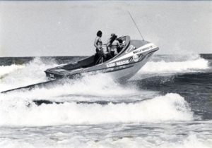 jet_boat-small